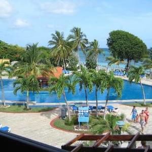 Meet your Posher, Rhonda